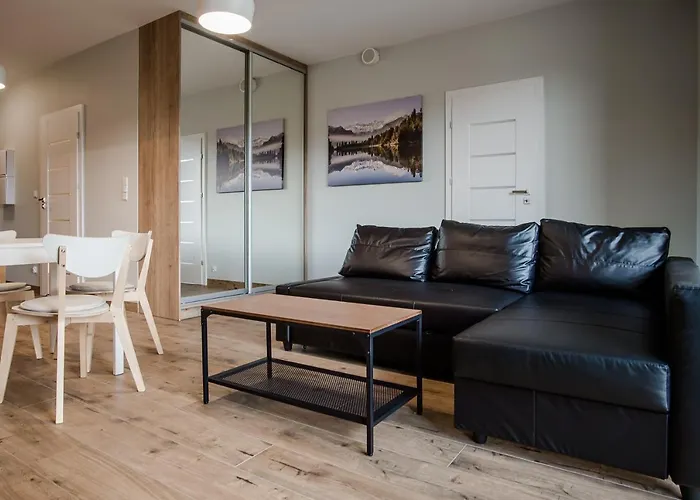 Shipyard Gdansk Apartment - Free Private Parking
