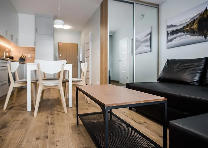 Shipyard Gdansk Apartment - Free Private Parking